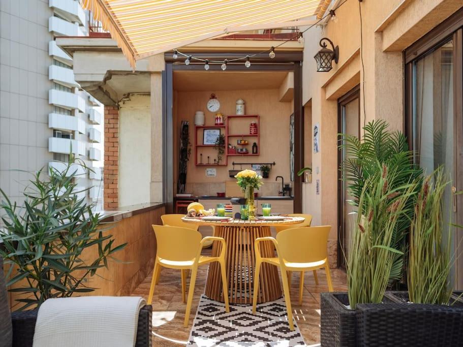 Terrasse Des Plongeurs Lejlighed Bukarest Eksteriør billede